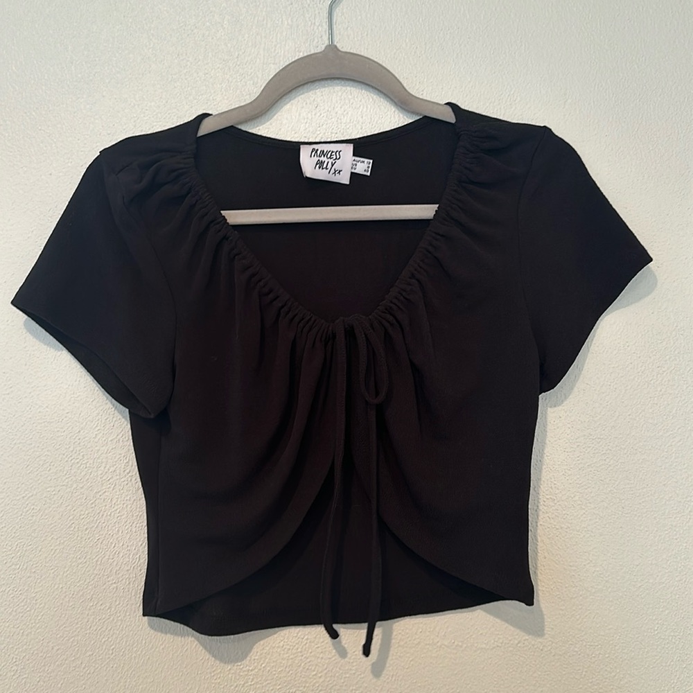 Princess Polly black tie in the front top